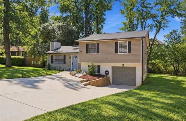 3316 Alcazar Drive SW Gallery 3