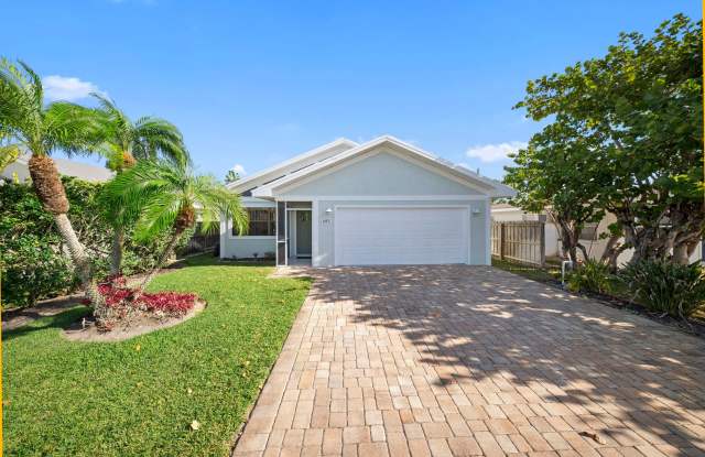 Naples Park - 3 Bedroom/2 Bath - Annual Rental photos photos