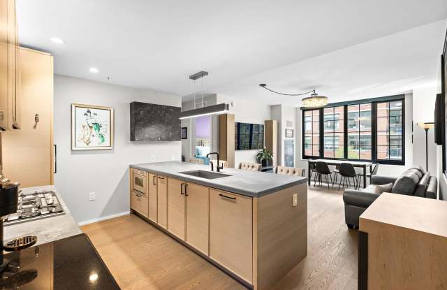 1425 HUDSON ST photos photos