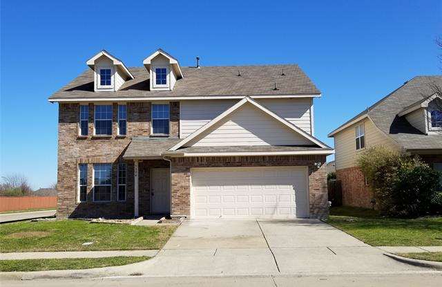 5824 Downs Drive Gallery 4