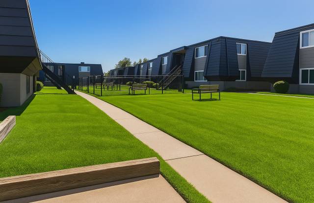 Chelsea Manor is the place for you! Gallery 3