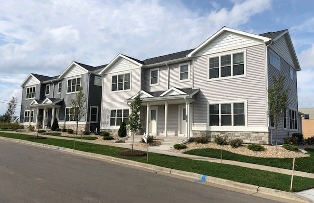 5142 Argus Ln - 5142 Argus Lane, Fitchburg, WI 53711