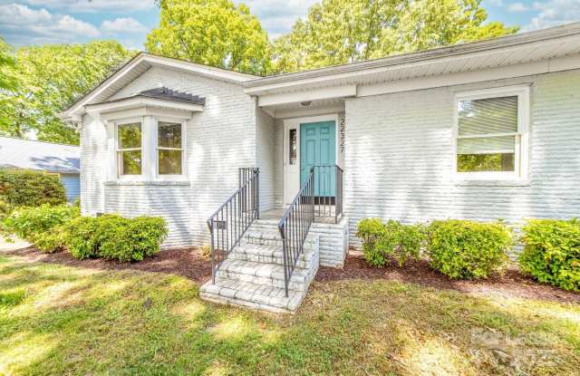22330 Torrence Chapel Road photos photos