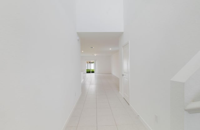 731 Carlyle Way Gallery 3