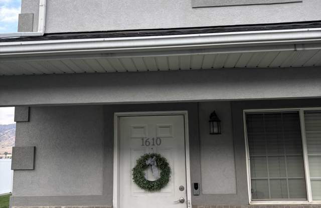 1610 Talon Drive Gallery 2