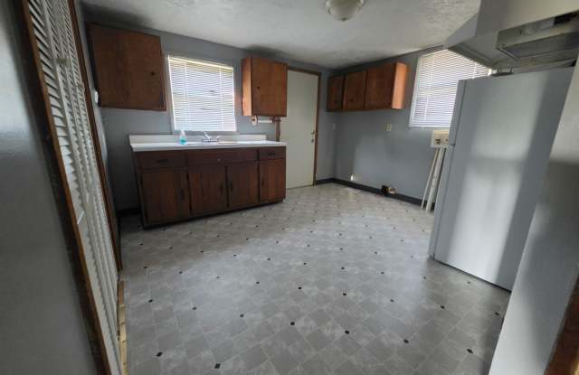 2 bedroom, 1 bath house Gallery 3