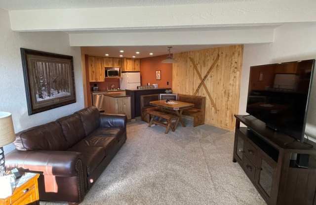 WINTER RENTAL- 2 Bedroom/1 Bath w/Washer/Dryer, 50" TV w/Netflix Utilities Inc photos photos WINTER RENTAL- 2 Bedroom/1 Bath w/Washer/Dryer, 50" TV w/Netflix Utilities Inc photos photos