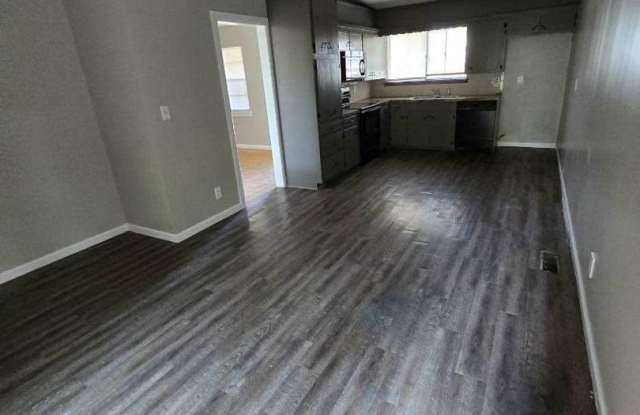 Fresh paint with gray color scheme. Gallery 3