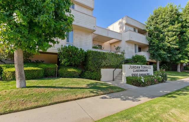 Excellent 1 Br 1Ba with Den in a Well Kept Community - 9900 Jordan Avenue, Los Angeles, CA 91311