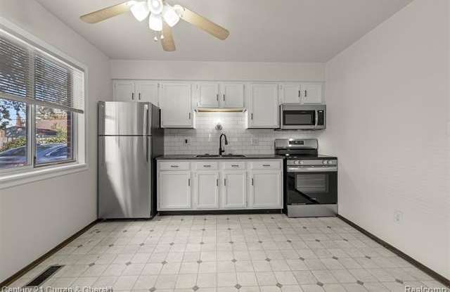 1834 Mill St Apt A Gallery 4