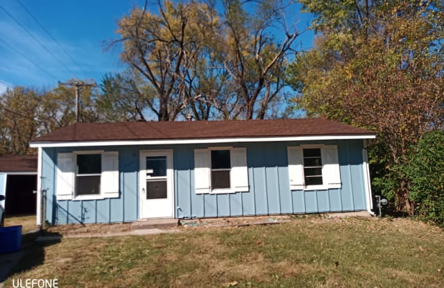 4036 Oakley Ave - 4036 Oakley Avenue, Kansas City, MO 64130