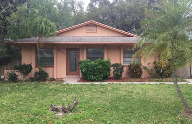 907 RICH DRIVE - 907 Rich Drive, Oviedo, FL 32765