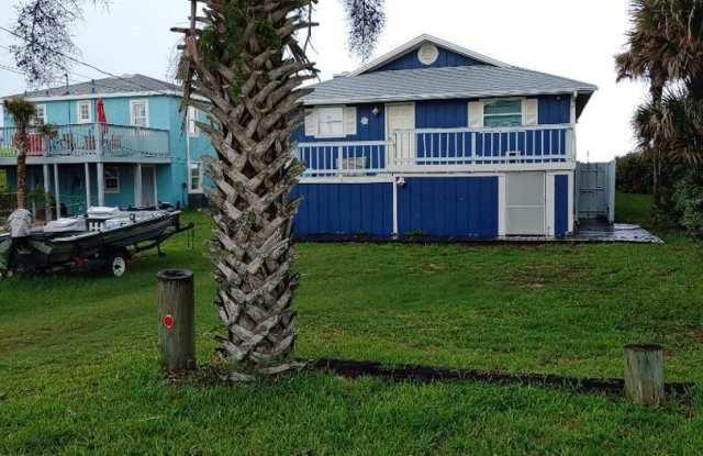 1939 Oceanshore Blvd. Gallery 4