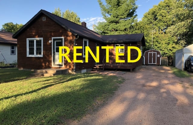 1533 9th St - 1533 9th Street, Eau Claire, WI 54703