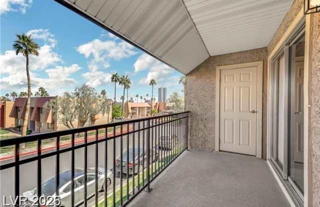 5314 River Glen Drive Gallery 3