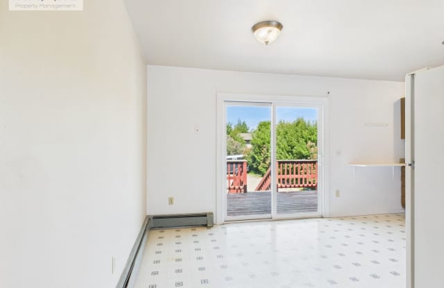 4 Bedroom Near Downtown! Gallery 4