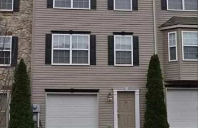 36 Buttonwood Lane Gallery 1