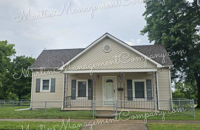 228 West Saline Street photos photos