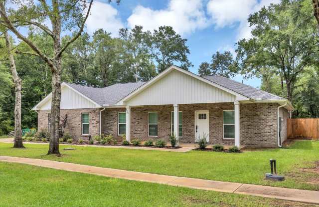 Beautiful 4 bedroom in Crestview!!! photos photos