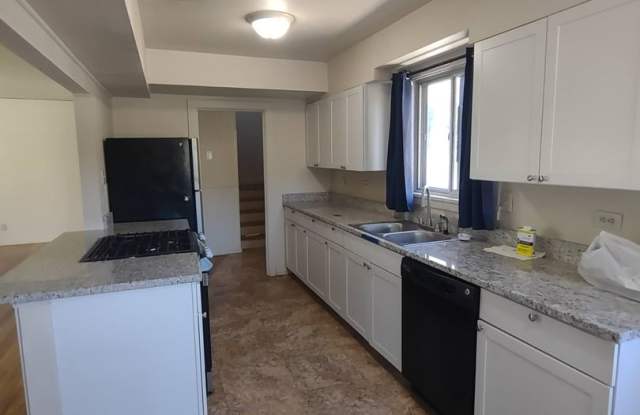 Duplex in near Aspen Elementary photos photos