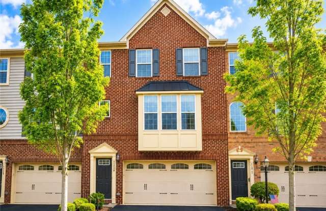 1502 Pointe View Dr Gallery 1