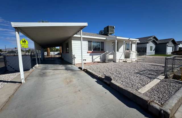 Spacious 4 bedroom, 2 bathroom home located in North Las Vegas photos photos