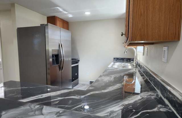 7925 APPOMATTOX Avenue Gallery 2