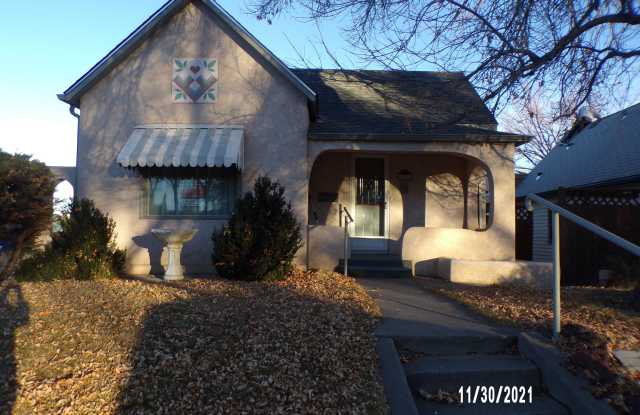 922 Rosita Avenue Gallery 1