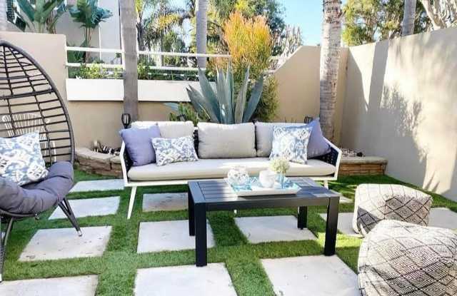 16067 Surprise Ln photos photos