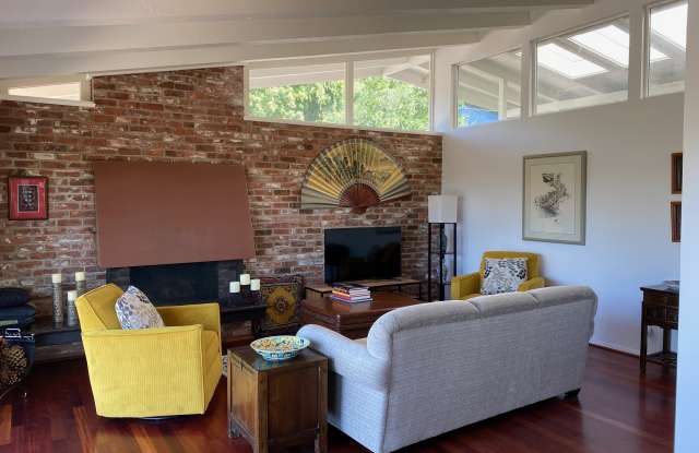 5021 Helix Terrace Gallery 2