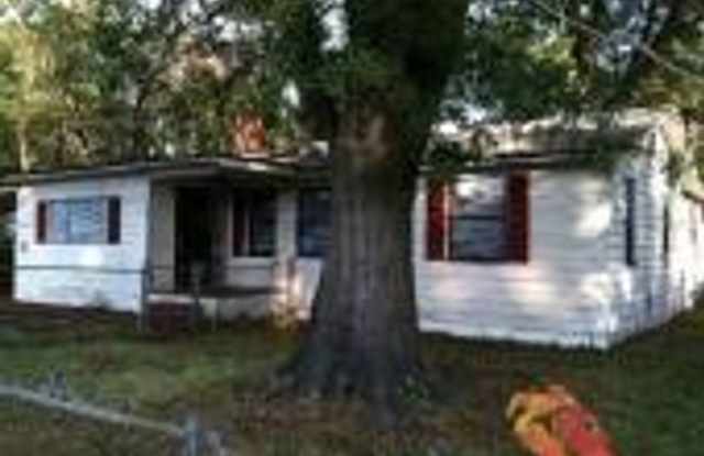 1091 Huron St - 1091 Huron Street, Jacksonville, FL 32254