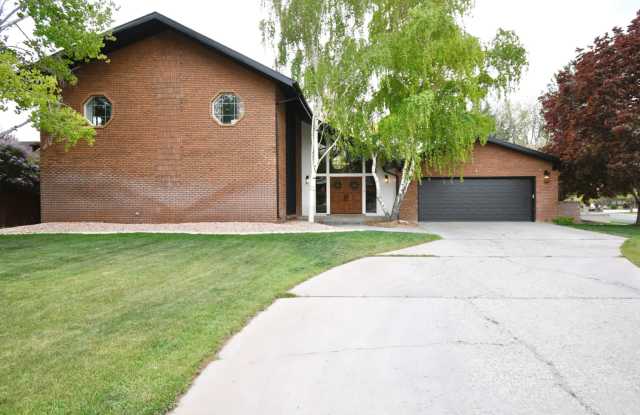 399 Westview Drive photos photos