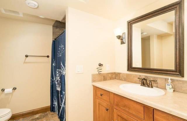 6247 Gray Hawk Way Gallery 2