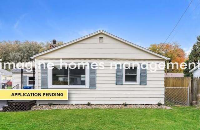 5697 Chagrin Drive - 5697 Chagrin Drive, Mentor-on-the-Lake, OH 44060