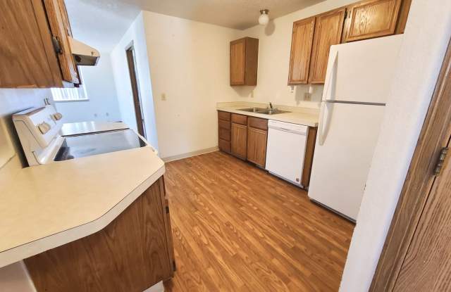 3 bed 2 bath Single-Level townhome *Affordable Housing Property* Gallery 4