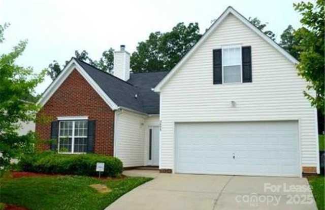 2033 White Cedar Lane photos photos
