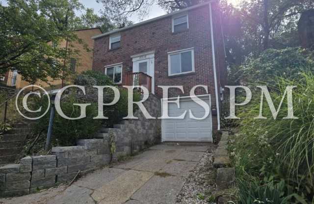 Welcome to this charming 3-bedroom, 1-bathroom house located in Pittsburgh, PA photos photos