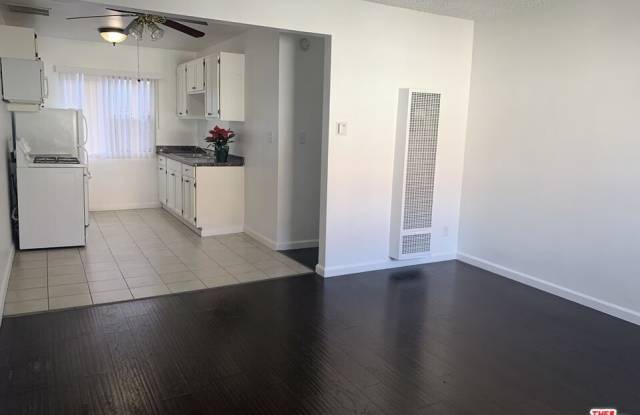 1330 S WILTON Pl Gallery 4