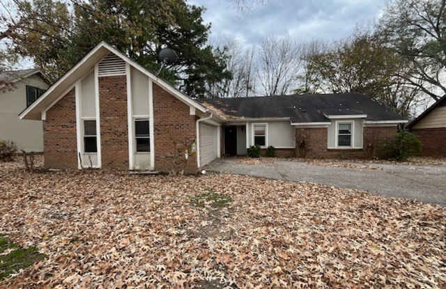 Renovated 3 Bedroom 2 Bath Home with 2 Car Garage for Rent!! - 1867 Tissington Drive, Horn Lake, MS 38637