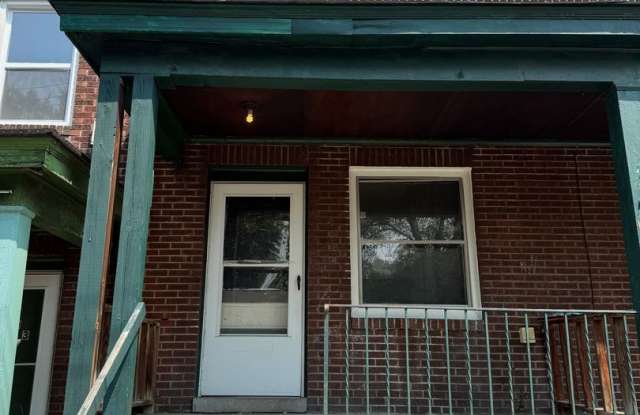 Charming 2-Bedroom Townhome in Lincoln-Larimer – Pittsburgh, PA photos photos