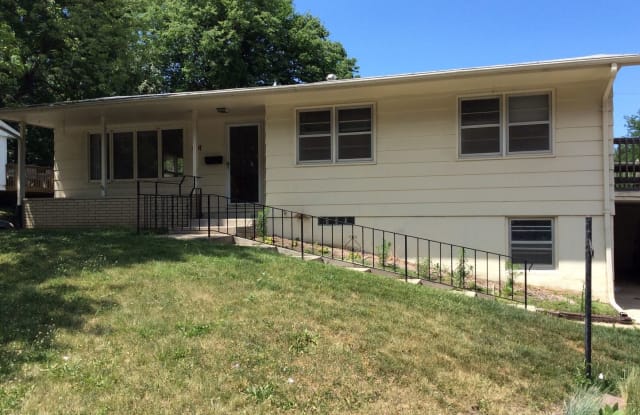 603 E 13th Street - 603 E 13th St, Ames, IA 50010