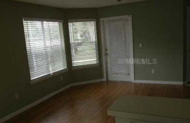 2565 Grassy Point Drive #101 Gallery 3
