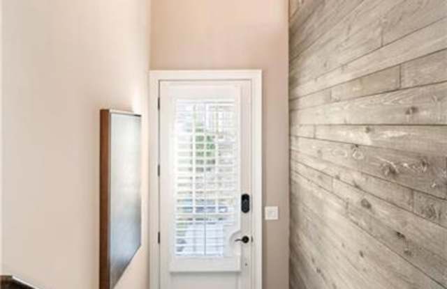 3636 Brookleigh Lane NE Gallery 3