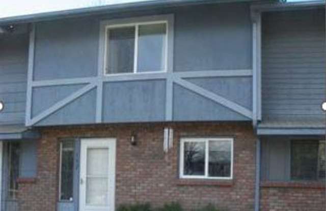 2 Bedroom Condo near CMU photos photos