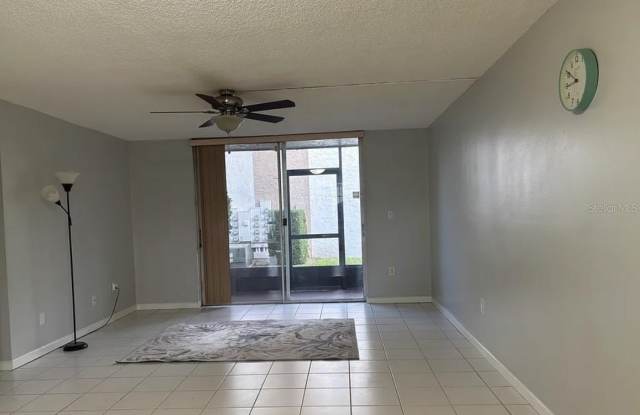 810 OAKGROVE Drive photos photos