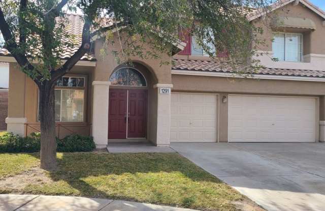 Beautiful Henderson 2 Story home with 4 bedrooms and a 3 car garage!!!! photos photos Beautiful Henderson 2 Story home with 4 bedrooms and a 3 car garage!!!! photos photos