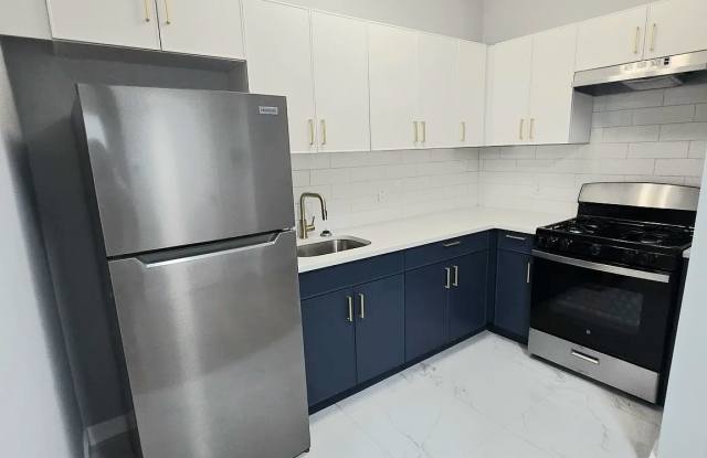 379 Lyons Avenue - 379 Lyons Avenue, Newark, NJ 07112