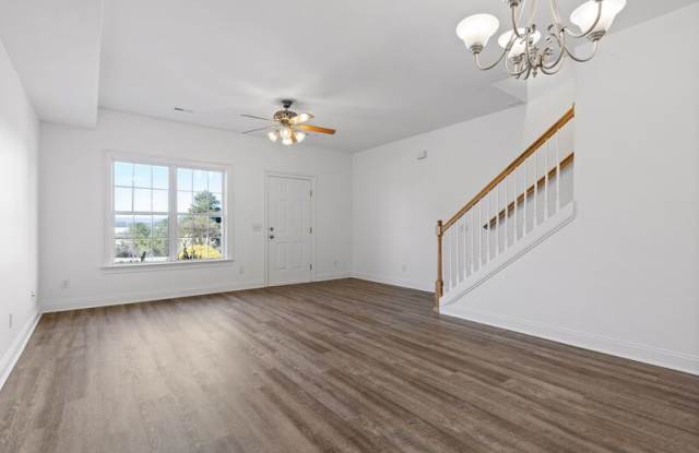 7502 Noah Reid Rd - 7502 Noah Reid Road, Chattanooga, TN 37416