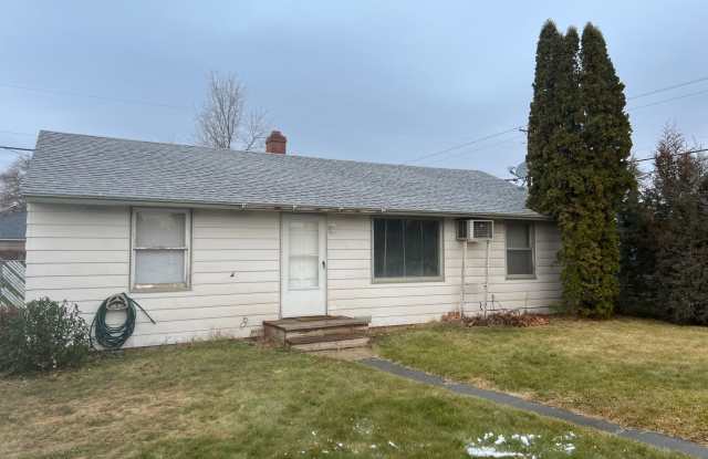 Cute 3 bedroom 1 bath Home for Rent in Ephrata Gallery 1