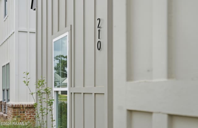 210 Amsterdam Avenue Gallery 4
